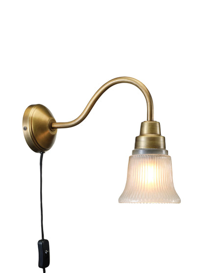 Vägglampa EMMI antikmässing 34cm