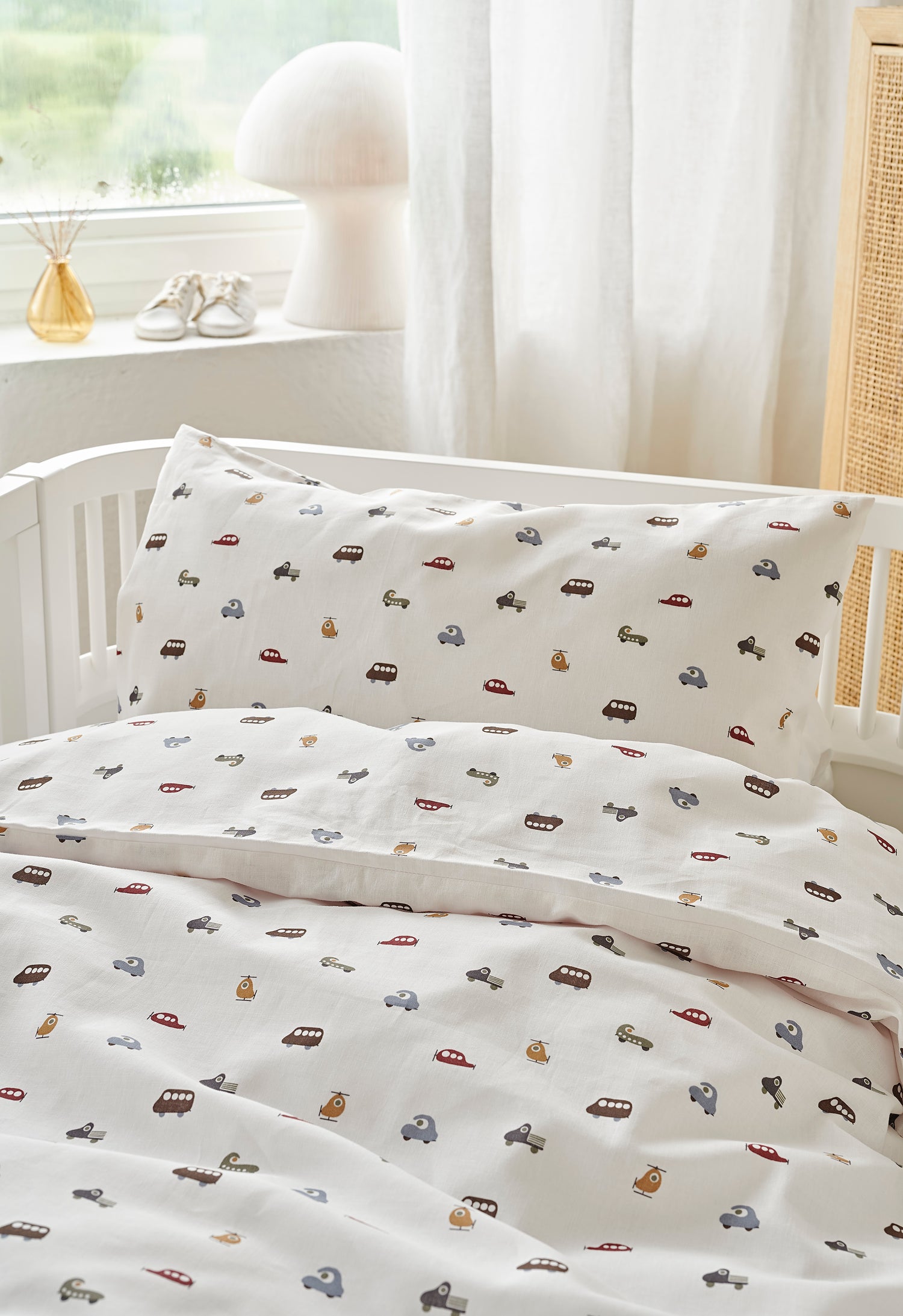 Påslakanset spjälsäng JOHN beige