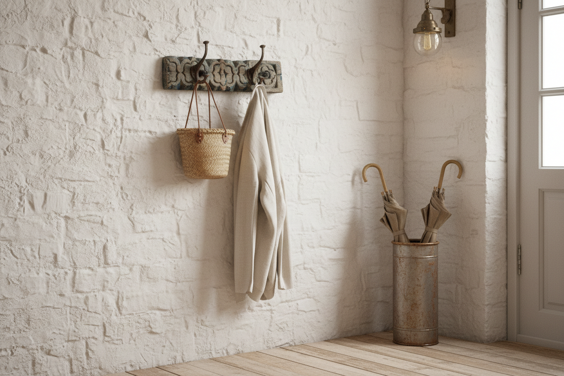 Krokbräda VINTAGE 42x10x4cm 2 krokar