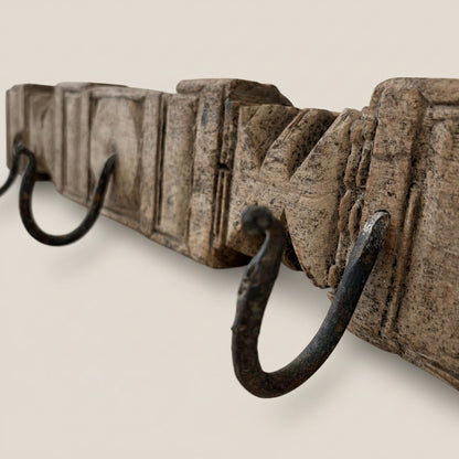 Krokbräda VINTAGE 52,5x9x4cm 3 krokar