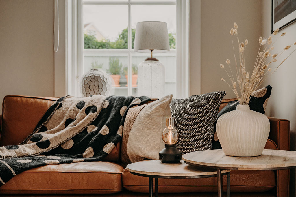 Filt HAPPY svart/beige