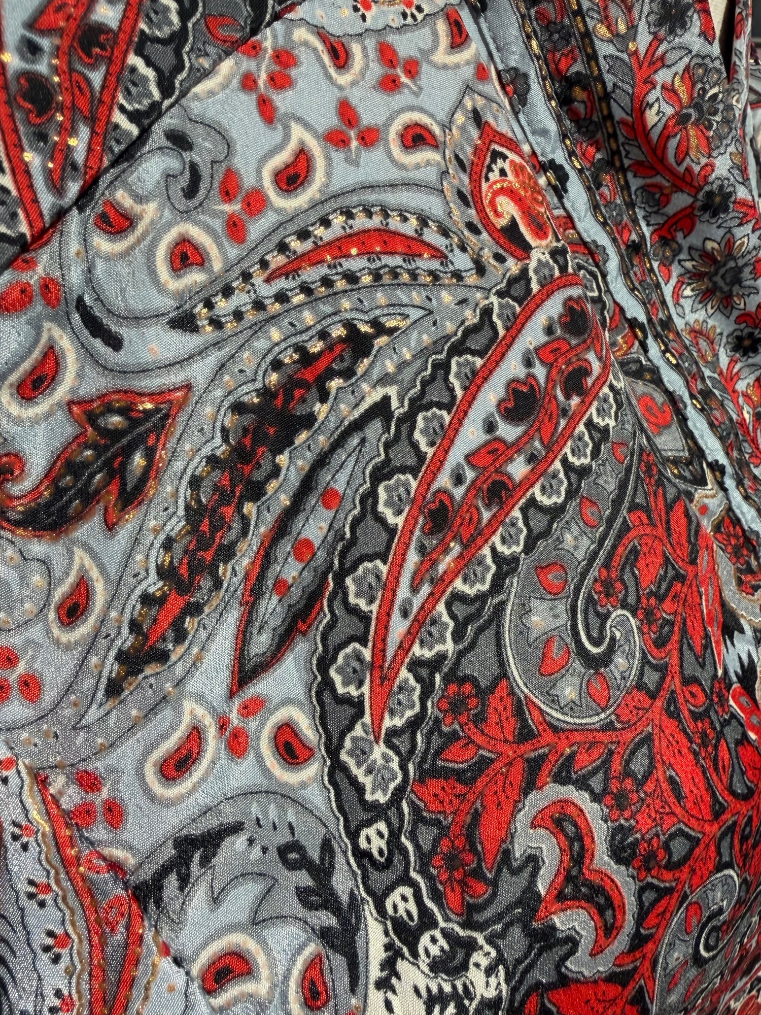 Kimono FAY LÅNG grå/röd ornament
