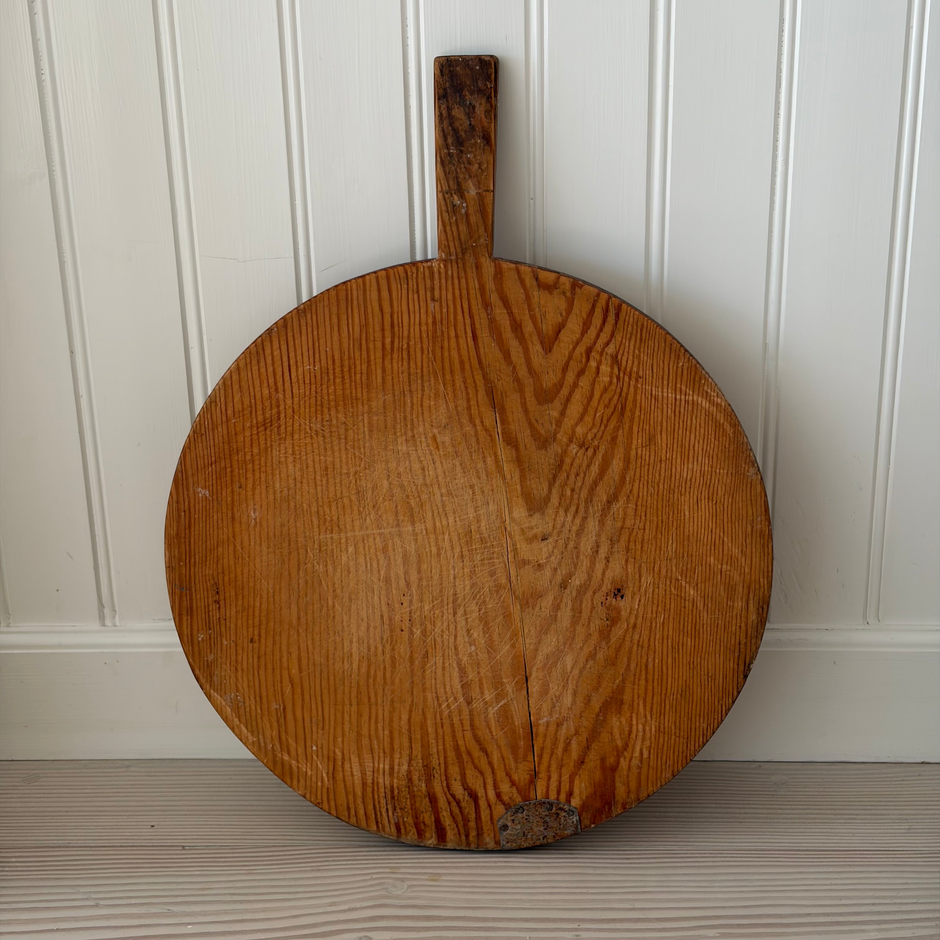 Serveringsbricka/brödspade VINTAGE rund 44,5cm