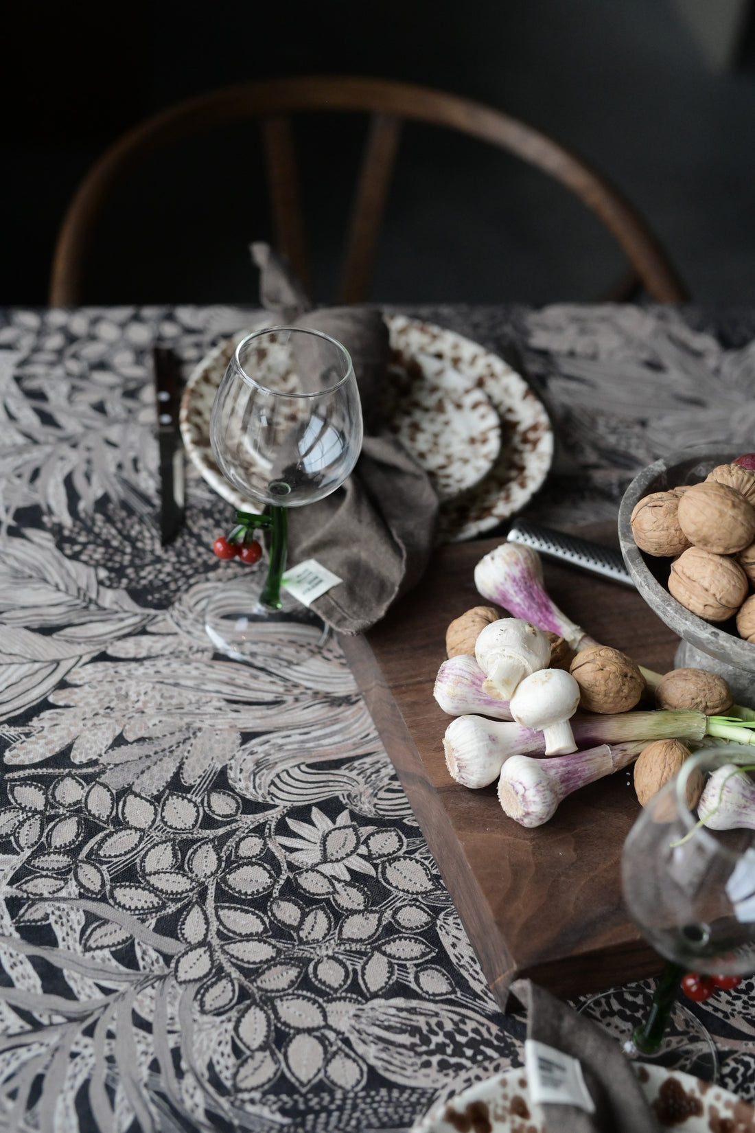 Duk FARAH 140x300cm svart