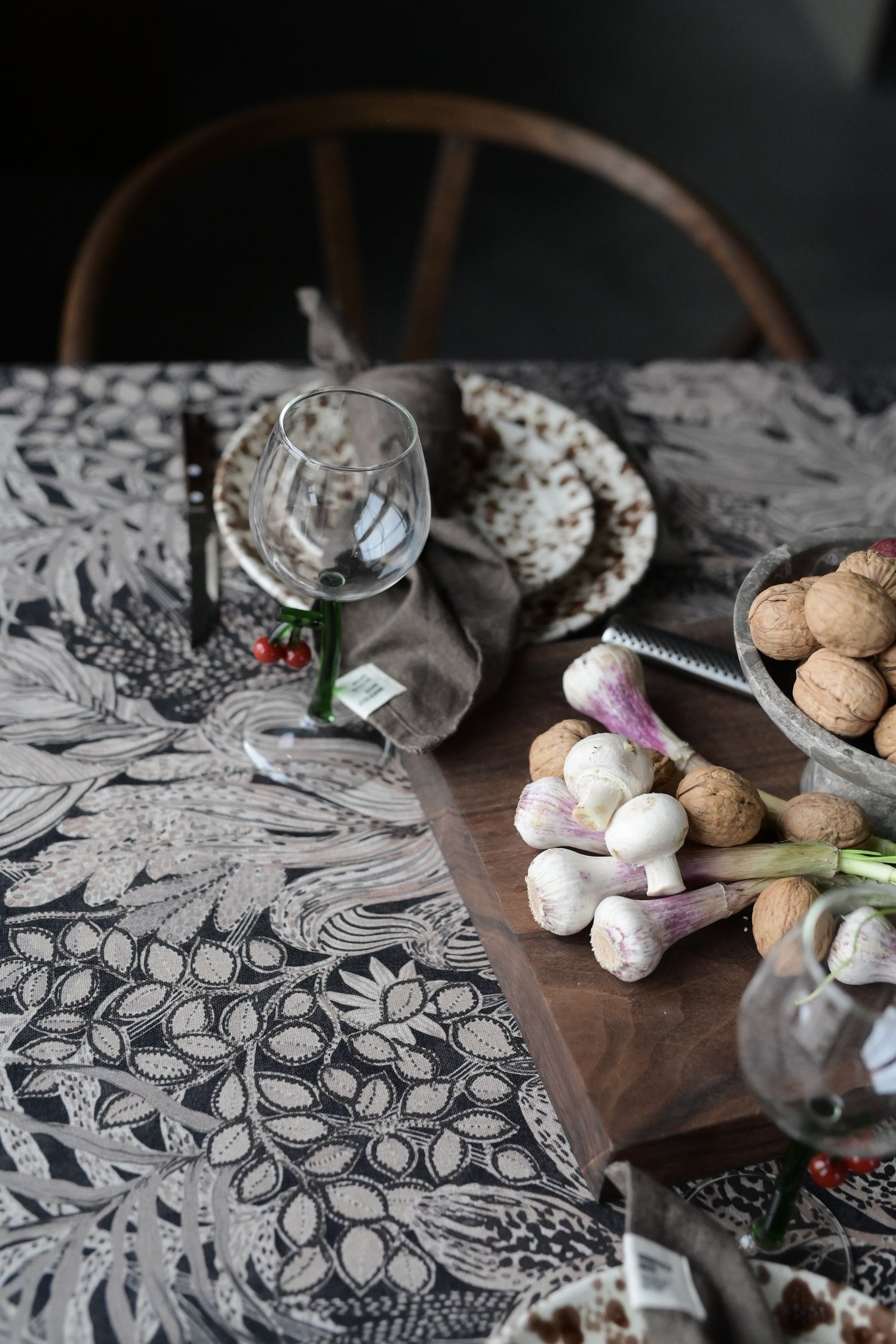 Duk FARAH 140x300cm svart