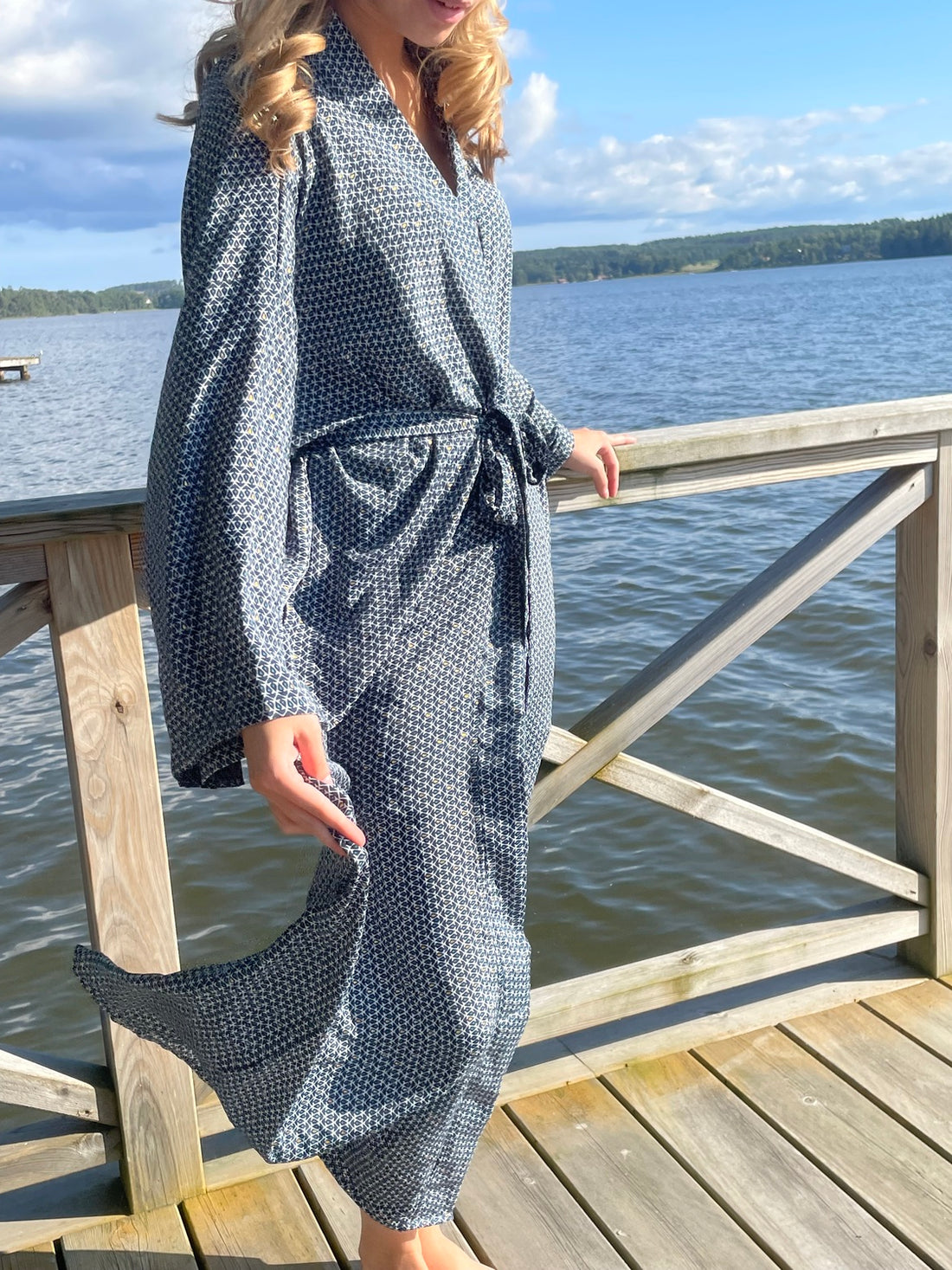 Kimono TINY FLOWER lång blå