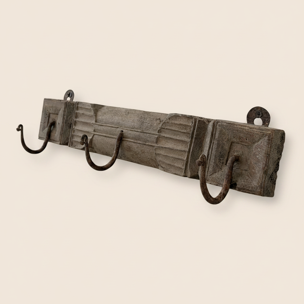 Krokbräda VINTAGE 51x8x4cm 3 krokar