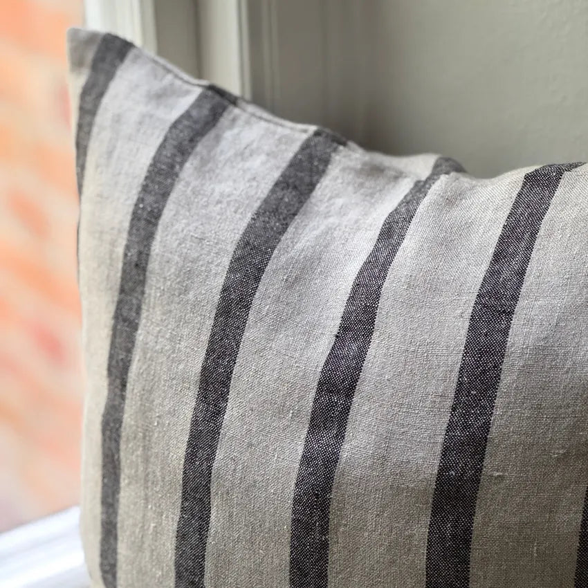Kuddfodral LEO 100% lin natur/svart
