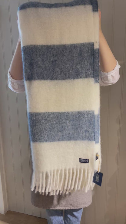 Pläd CHUNKY BARSTRIPE Throw indigo
