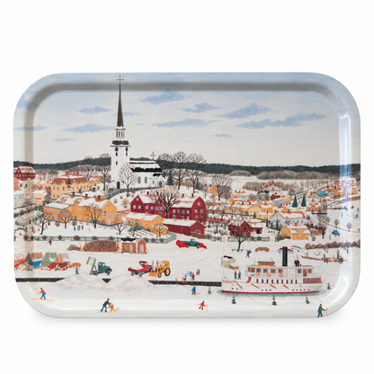 Liten frukostbricka Vinterminnen med vintermotiv av Harry Karlsson, Mariefred.